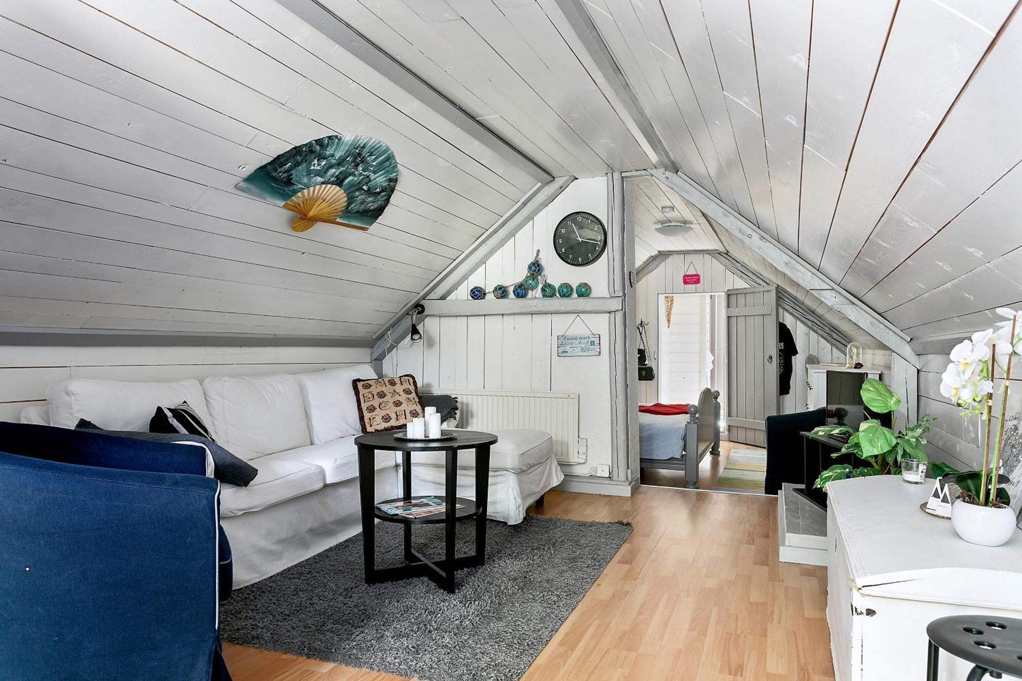Loftlaegenhet Pa Haestgard I Tvaaker Apartamento Exterior foto